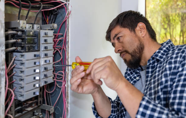 Best Affordable Emergency Electrician  in Leo Cedarville, IN
